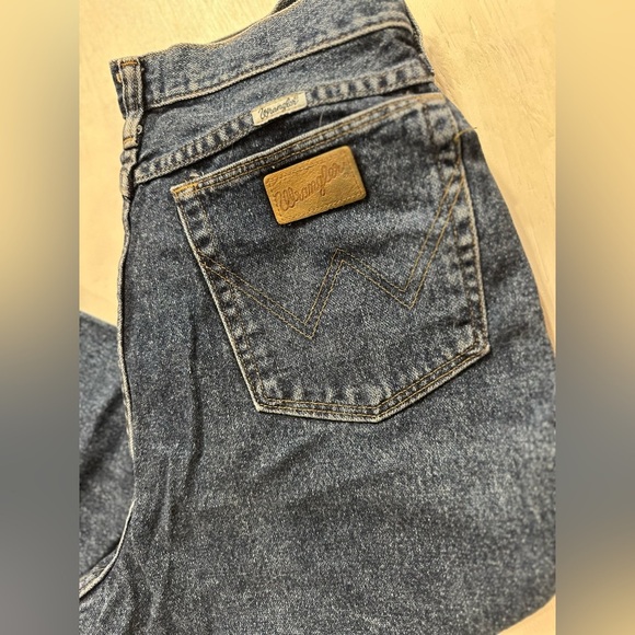 Wrangler Denim - Vintage Wrangler Women’s Jeans 13/14 x 34 High Rise Blue Denim Made in USA Mom